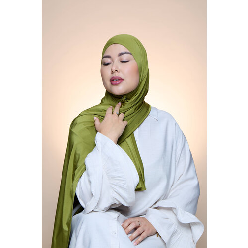 Hijab Premium Satin  Mae Olive Green