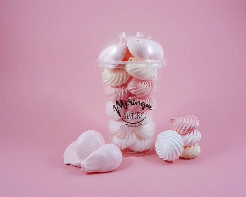 Cup Mini Meringues - Love