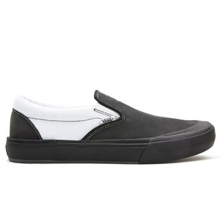 vans slip ons black sole