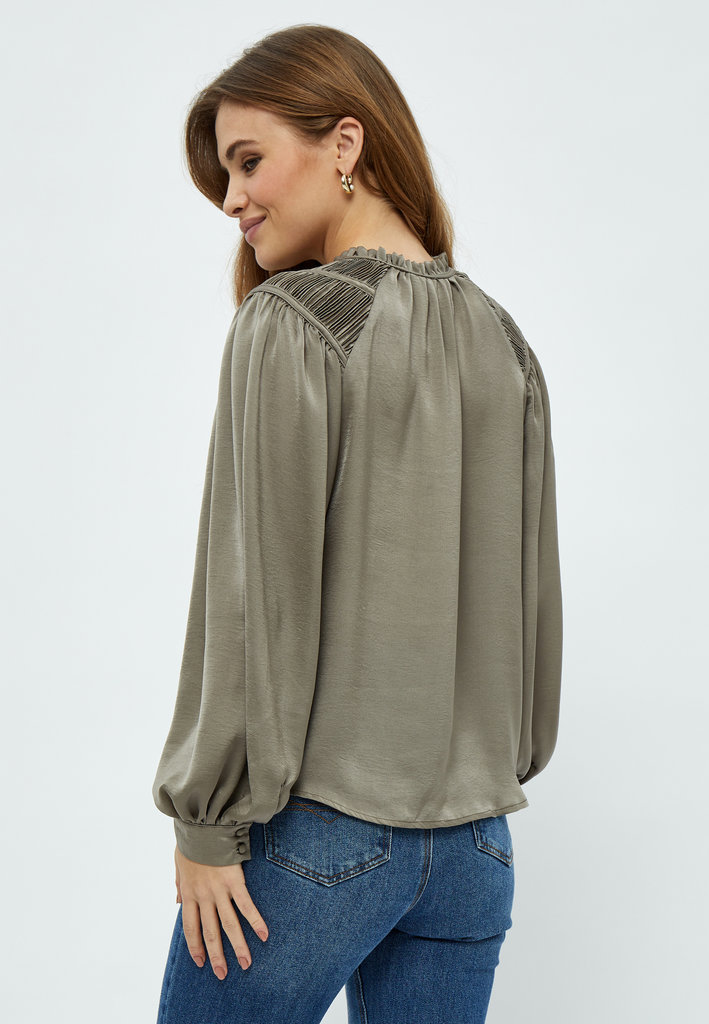 Peppercorn Haze blouse
