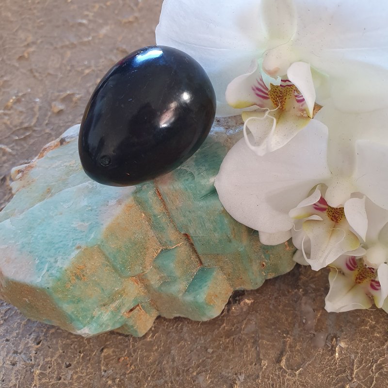 Nephrite Jade  yoni egg