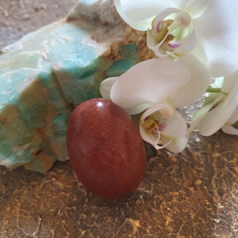 Red Gold stone egg