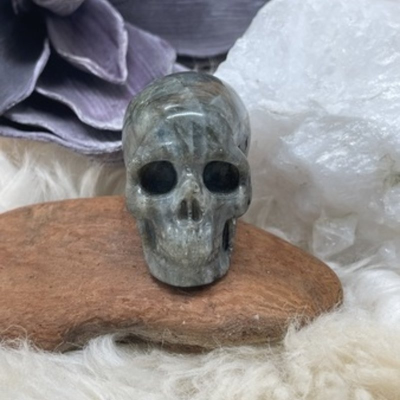 Eric - Labradorite Skull