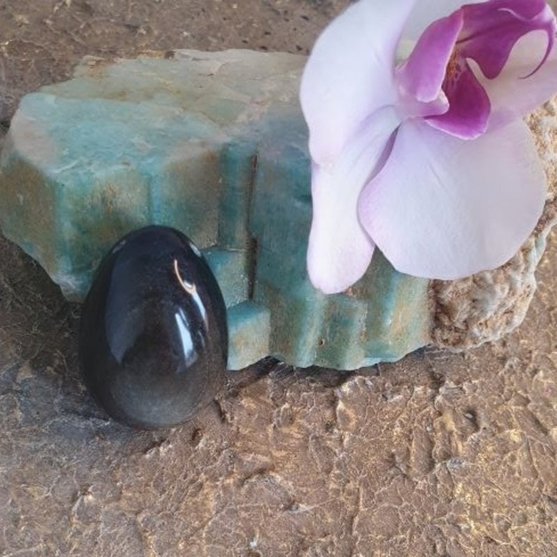 Silver Sheen Obsidian Yoni Egg