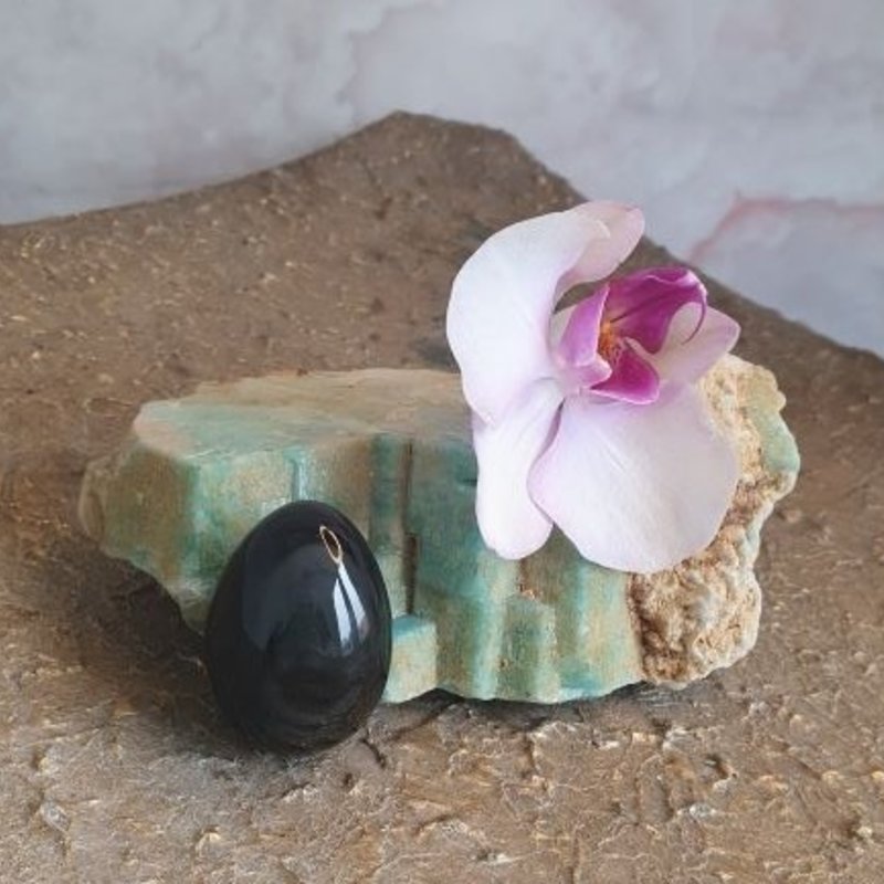 Rainbow Obsidian Yoni Egg