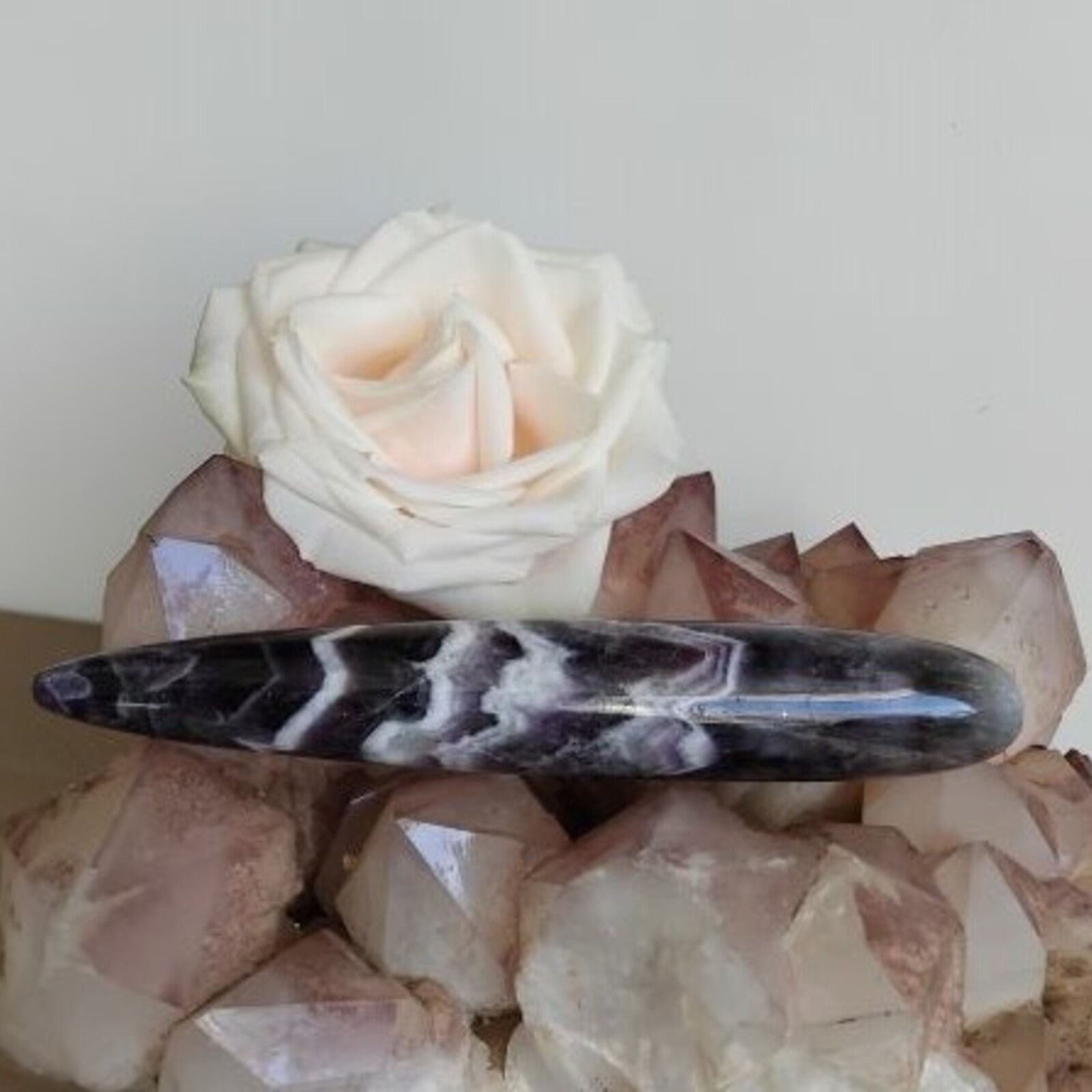 Ninsun - Amethyst yoni wand