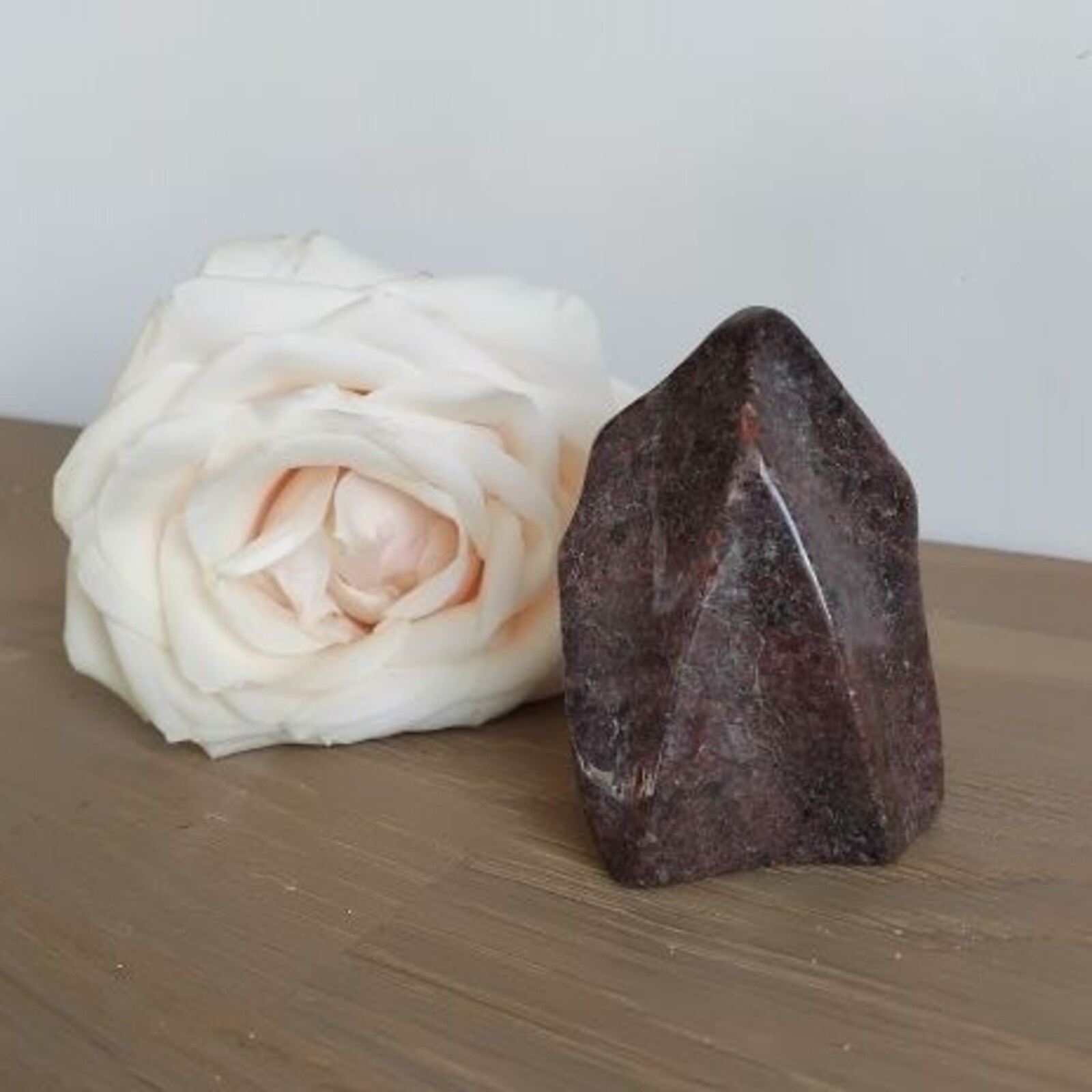 Rhodonite