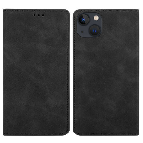 Coverzs Hoesje geschikt voor iPhone 14 Plus hoesje bundel - Luxe bookcase en transparant case - 2 hoogwaardige hoesjes voor Hoesje geschikt voor iPhone 14 Plus - Bundel van Zwart en Transparant hoesje