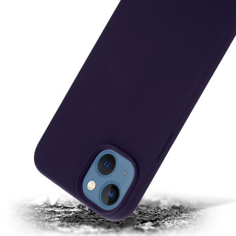 Coverzs Coverzs Luxe Liquid Silicone case geschikt voor iPhone 14 Plus (navy blauw) + ShieldCase screenprotector - beschermglas iPhone bescherming - iPhone case bescherm hoesje + Screenprotector