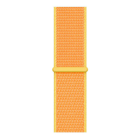 Strap-it Strap-it Bandje geschikt voor Samsung Galaxy Watch 5 (40mm / 44mm / Pro) bandje nylon band (lichtgeel) - Incl. Oplader geschikt voor Samsung Galaxy Watch 5 40 mm / 44 mm / Pro (oplaadkabel)