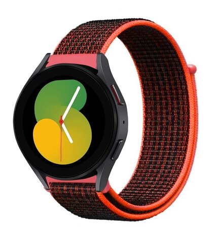 Strap-it Strap-it Bandje geschikt voor Samsung Galaxy Watch 5 (40mm / 44mm / Pro) bandje nylon band (zwart/oranje) - Incl. Oplader geschikt voor Samsung Galaxy Watch 5 40 mm / 44 mm / Pro (oplaadkabel)