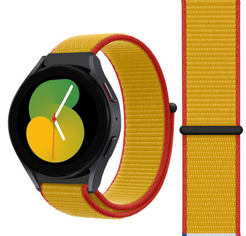 Strap-it Strap-it Bandje geschikt voor Samsung Galaxy Watch 5 (40mm / 44mm / Pro) bandje nylon band (Duitsland) - Incl. Oplader geschikt voor Samsung Galaxy Watch 5 40 mm / 44 mm / Pro (oplaadkabel)