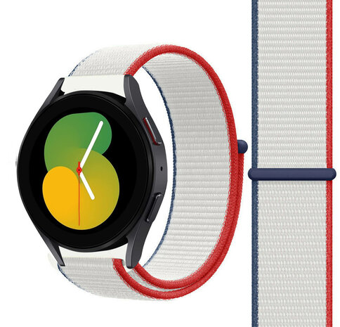 Strap-it Strap-it Bandje geschikt voor Samsung Galaxy Watch 5 (40mm / 44mm / Pro) bandje nylon band (Frankrijk) - Incl. Oplader geschikt voor Samsung Galaxy Watch 5 40 mm / 44 mm / Pro (oplaadkabel)