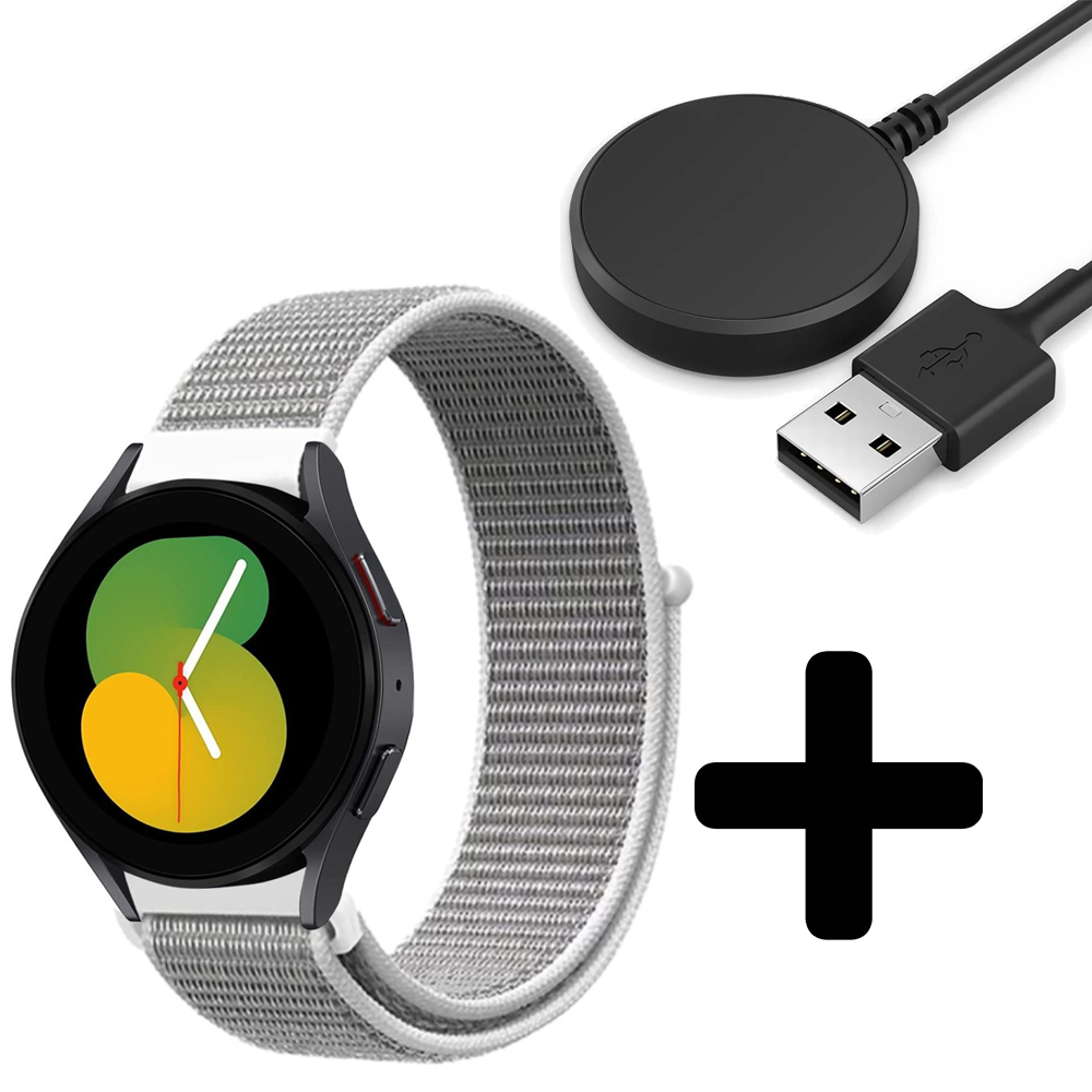 Strap-it Strap-it Bandje geschikt voor Samsung Galaxy Watch 5 (40mm / 44mm / Pro) bandje nylon band (zeeschelp) - Incl. Oplader geschikt voor Samsung Galaxy Watch 5 40 mm / 44 mm / Pro (oplaadkabel)