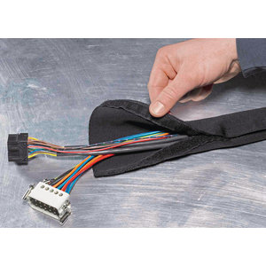 Hellerman-Tyton HelaHook - Hersluitbare kabelbescherming zwart (rol 25 meter)-Max ∅: 15 mm