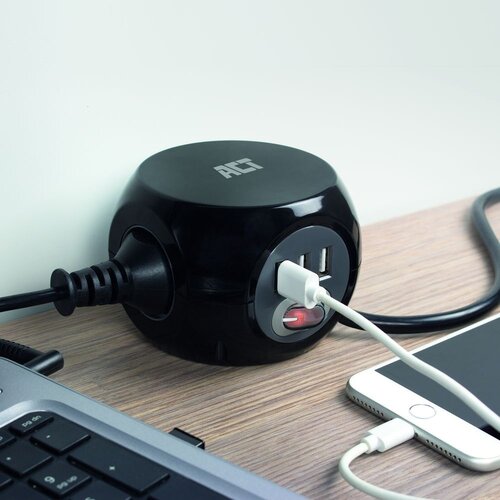 ACT PowerCube 3x Stroom, 3x USB A - 1.5 meter Zwart