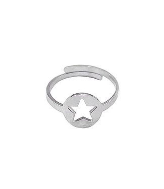 Cut Out Star Ring