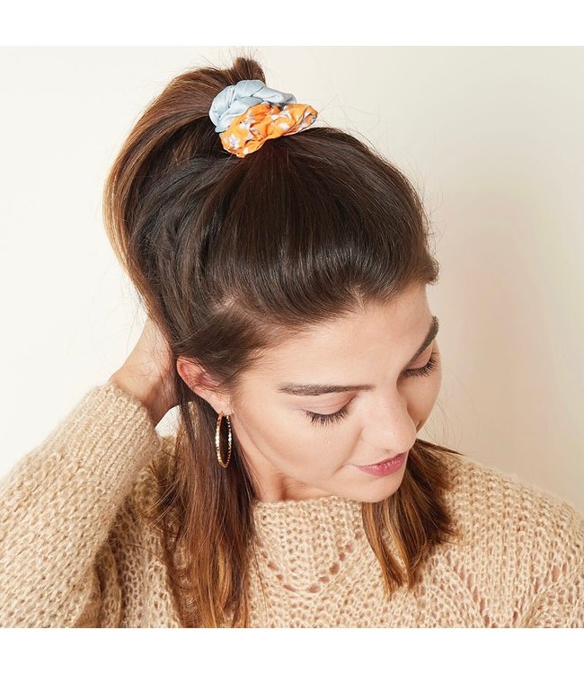 Rosy Scrunchie Set