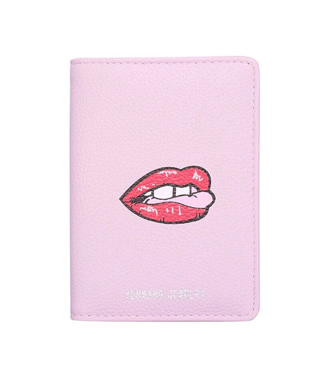 Sweet Lips Passport Cover / Pink
