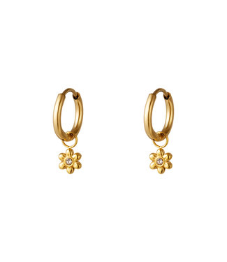 Tiny Flower Earrings