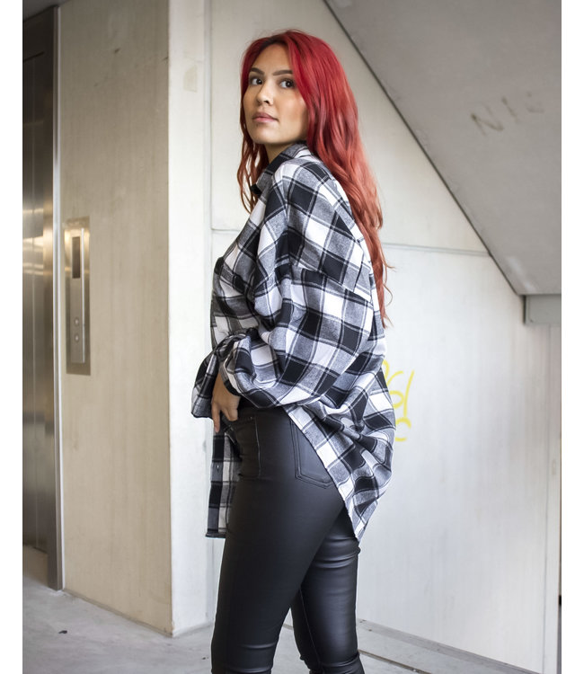 Checkered Blouse / Black