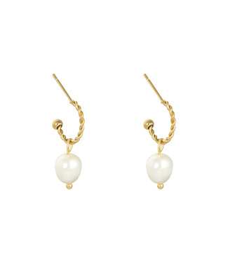 Pearl Party Earrings