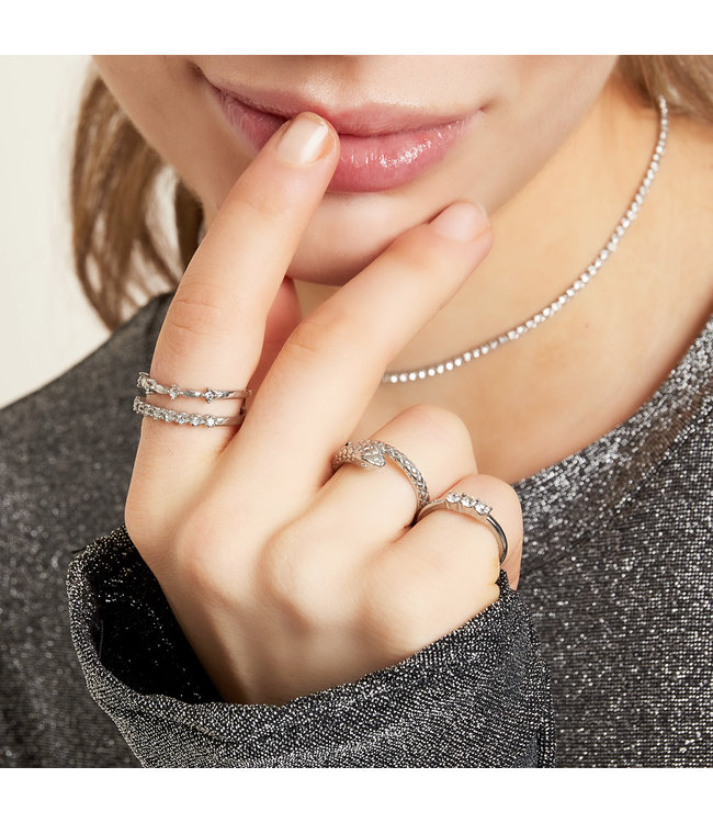 Elegance Crystal Ring