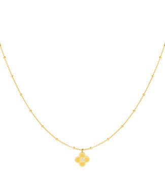 Flat Clover Necklace