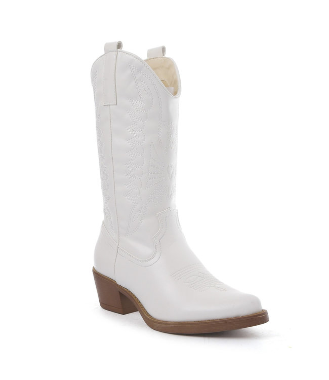 Cowboy Boots / White