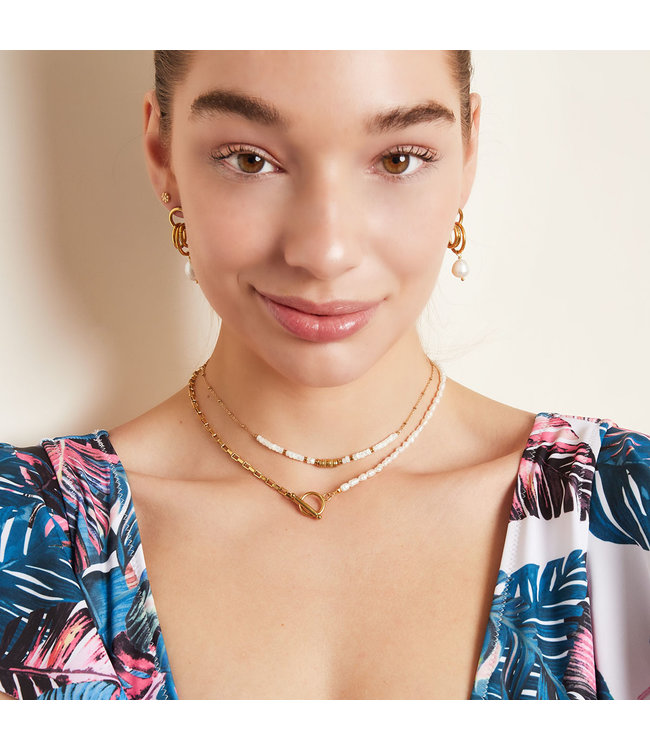 Pin Lock Pearl Necklace