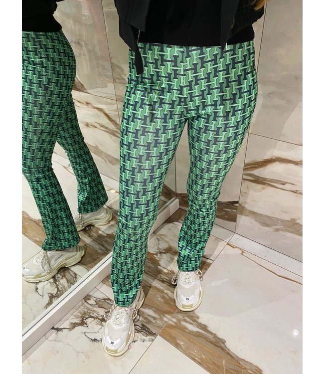 Many Pants
