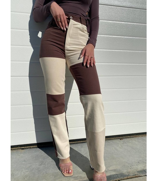 Color Blocking Jeans