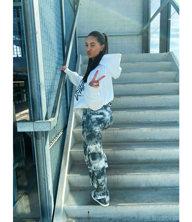 Make me a Priority Hoodie / White