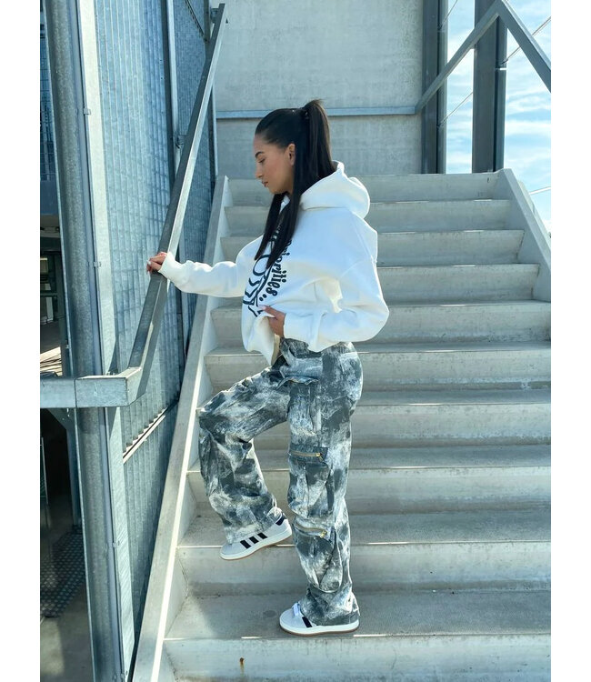 Make me a Priority Hoodie / White