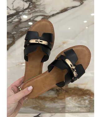 Classy Sandals / Black