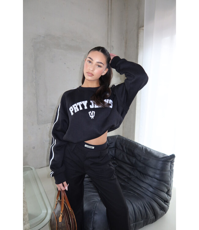 Priority Jeans Sweater / Black