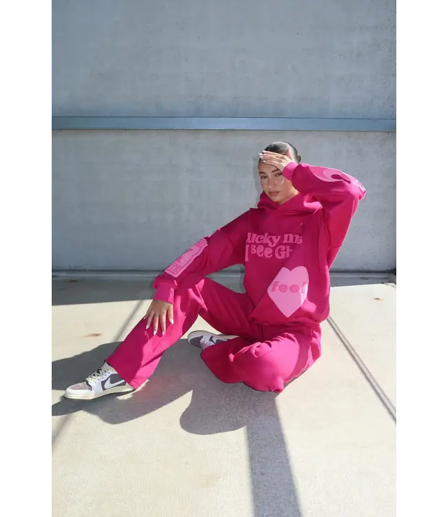Lucky Me Hoodie / Fuchsia