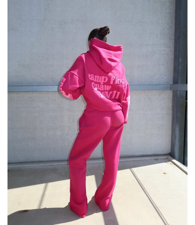 Lucky Me Tracksuit / Fuchsia