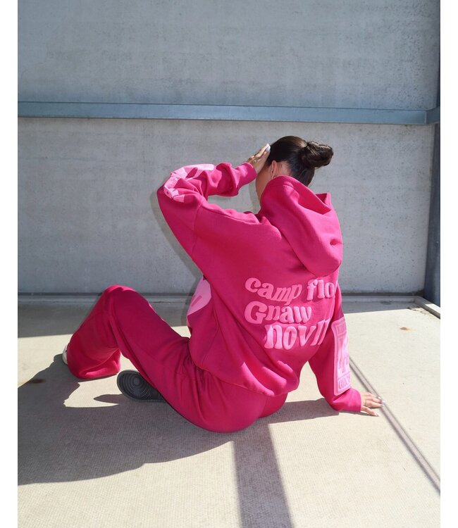 Lucky Me Tracksuit / Fuchsia