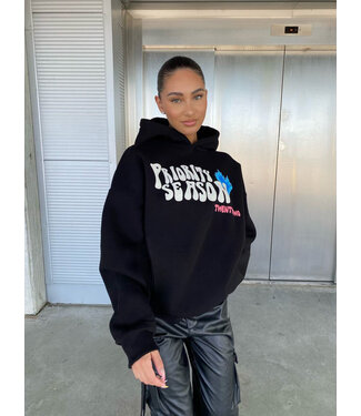 Find in Crowds Hoodie / Black