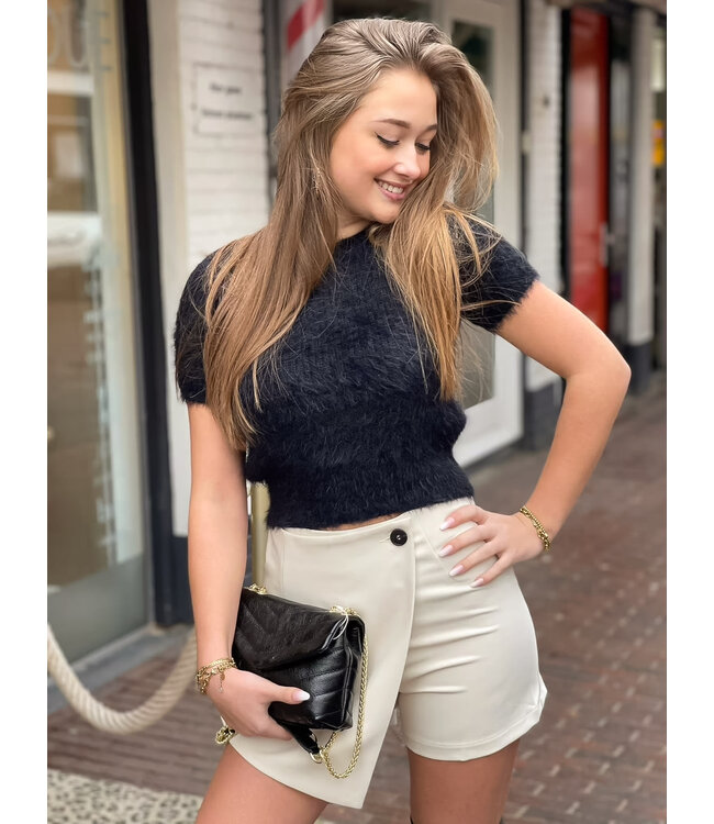 Fluffy Top