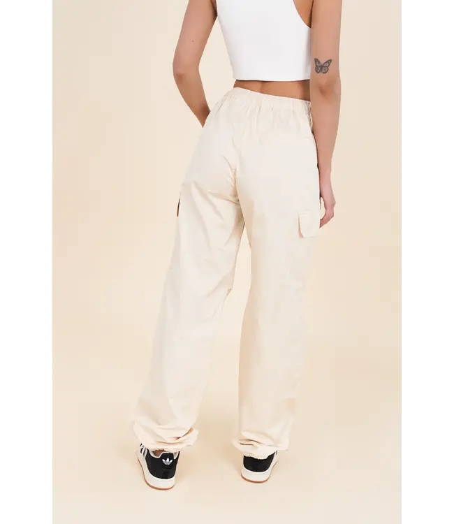 Parachute Cargo Pants / Ecru