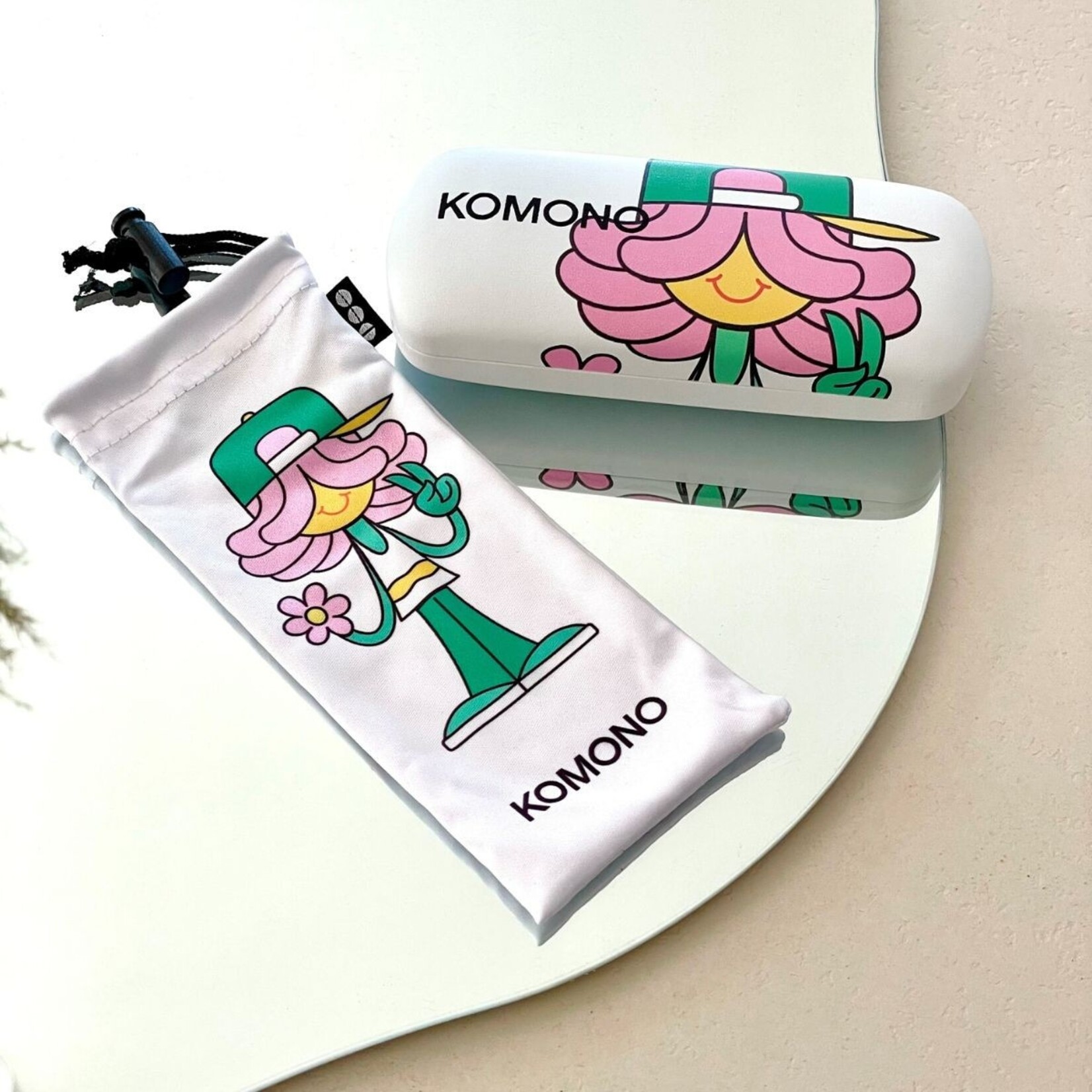 Komono // Zonnebril Lele