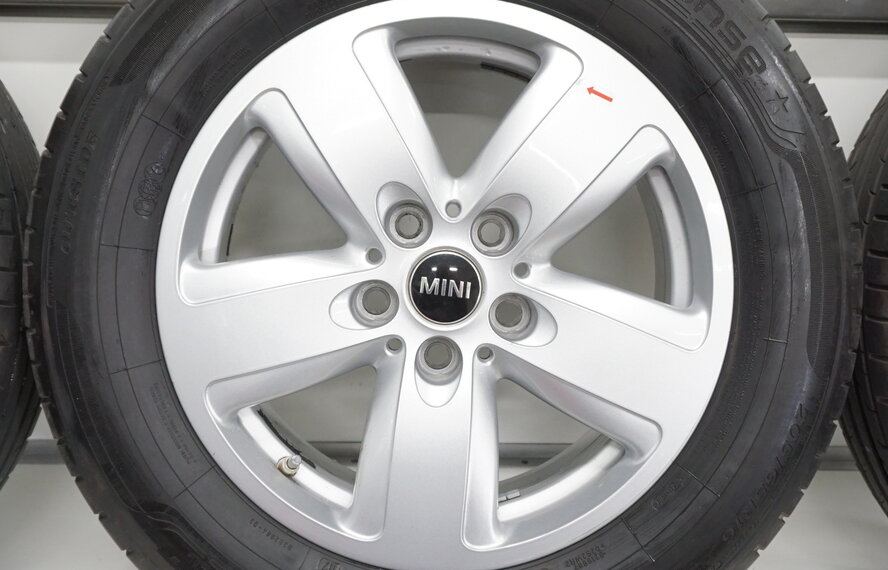 Mini Mini Countryman F60 517 16-Zoll-Felgen + Sommerkompletträder Dunlop 8MM Original