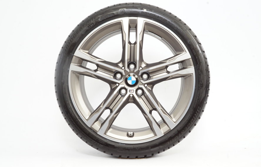 BMW BMW 1er F40 F41 2er Gran Coupe 18 Zoll 556M Felgen + Winterkompletträder Bridgestone NEU Runflat Original