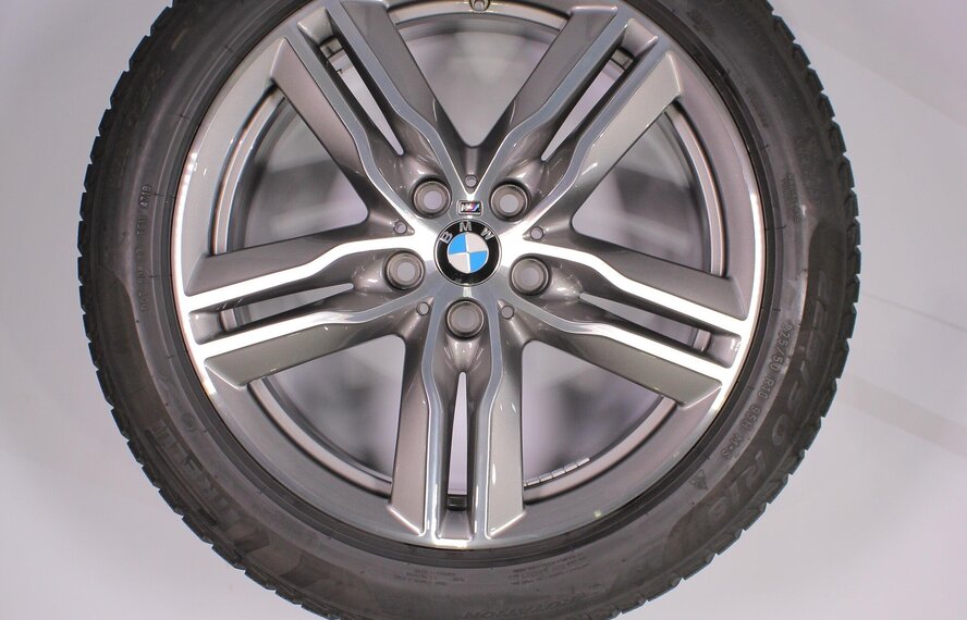 BMW BMW X1 F48 18-Zoll M Felgen 570 + Winterkompletträder Pirelli Runflat Original