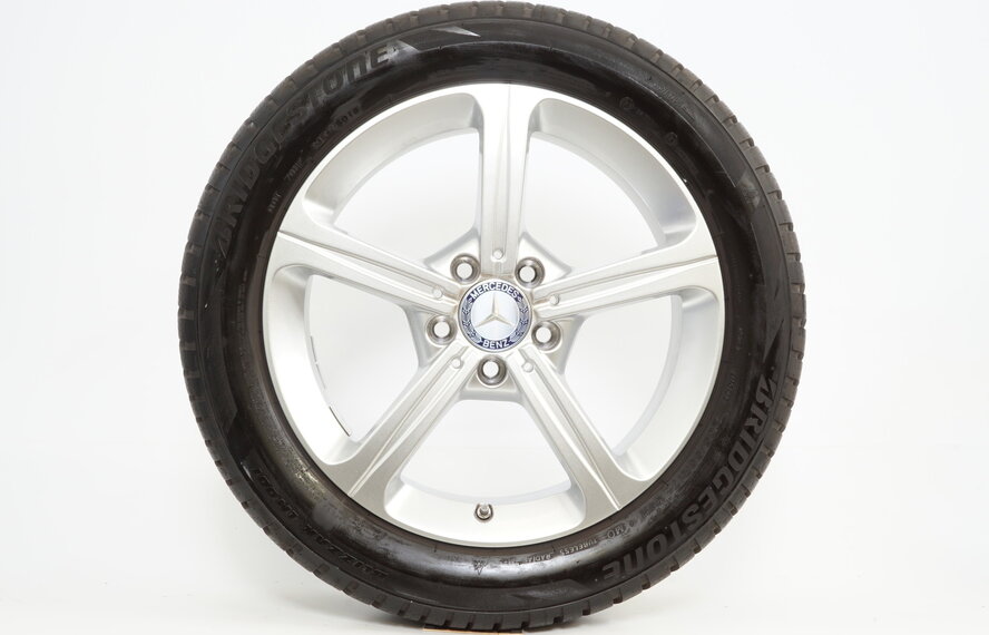 Mercedes Mercedes A B CLA Klasse W177 17-Zoll-Felgen + Winterkompletträder Bridgestone Original