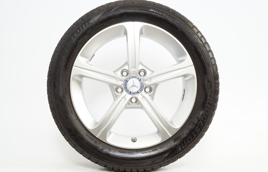 Mercedes Mercedes A B CLA Klasse W177 17-Zoll-Felgen + Winterkompletträder Bridgestone Original