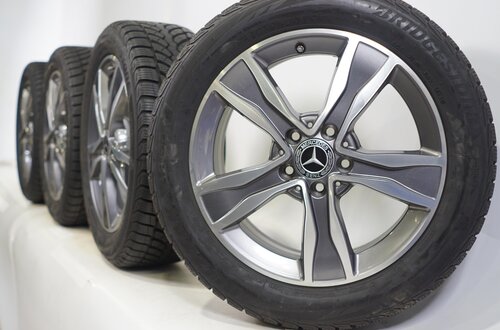 Mercedes Mercedes C Klasse W205 17-Zoll Felgen + Winterreifen Bridgestone Original