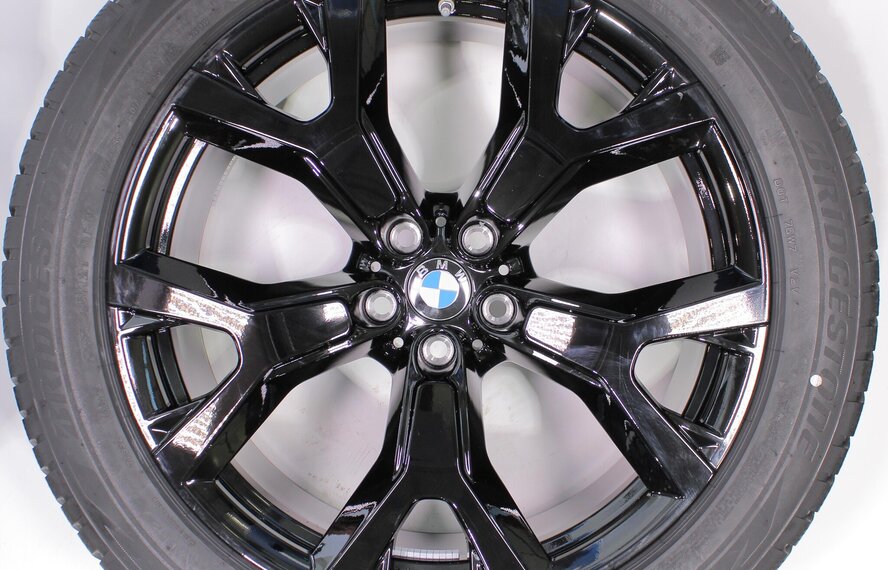 BMW BMW X7 G07 21-Zoll-Felgen 752 + Winterkompletträder Bridgestone NEW Runflat Original